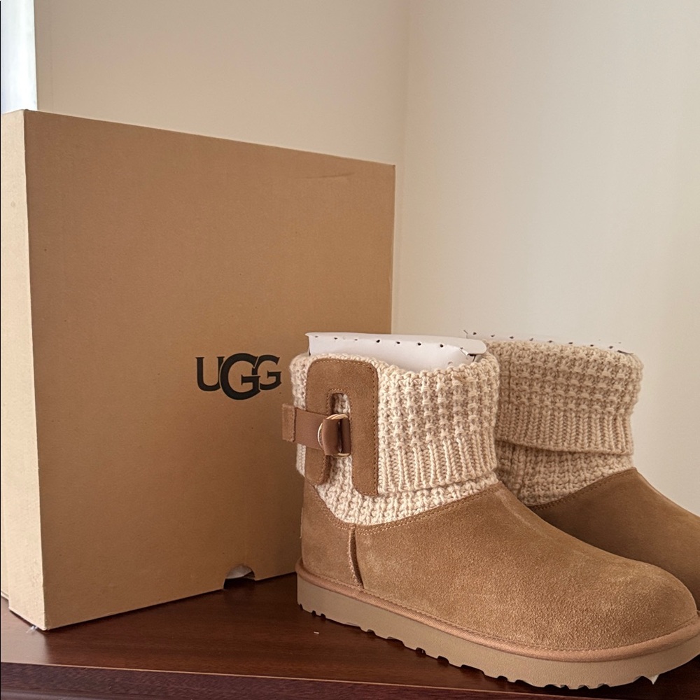*NWT* UGG Tan Knit-Cuff Classic Solene Mini Boots